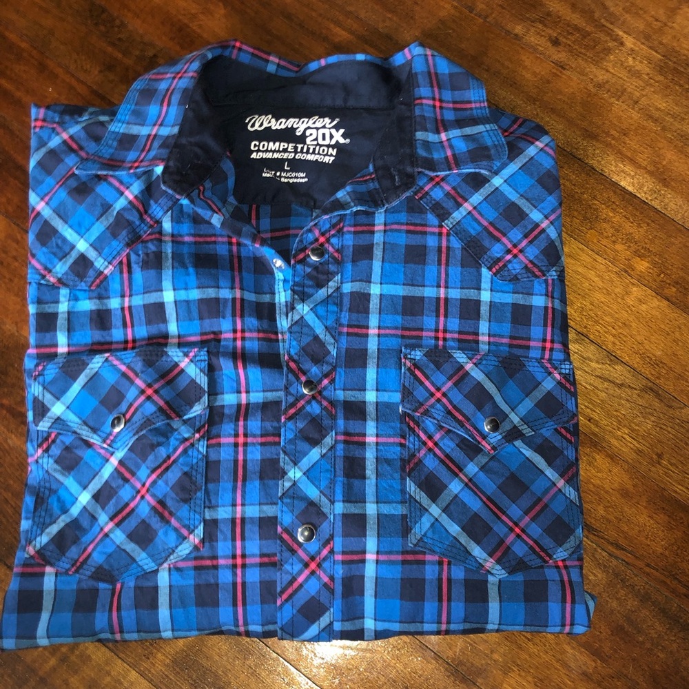 Men’s Wrangler Button Up Shirt